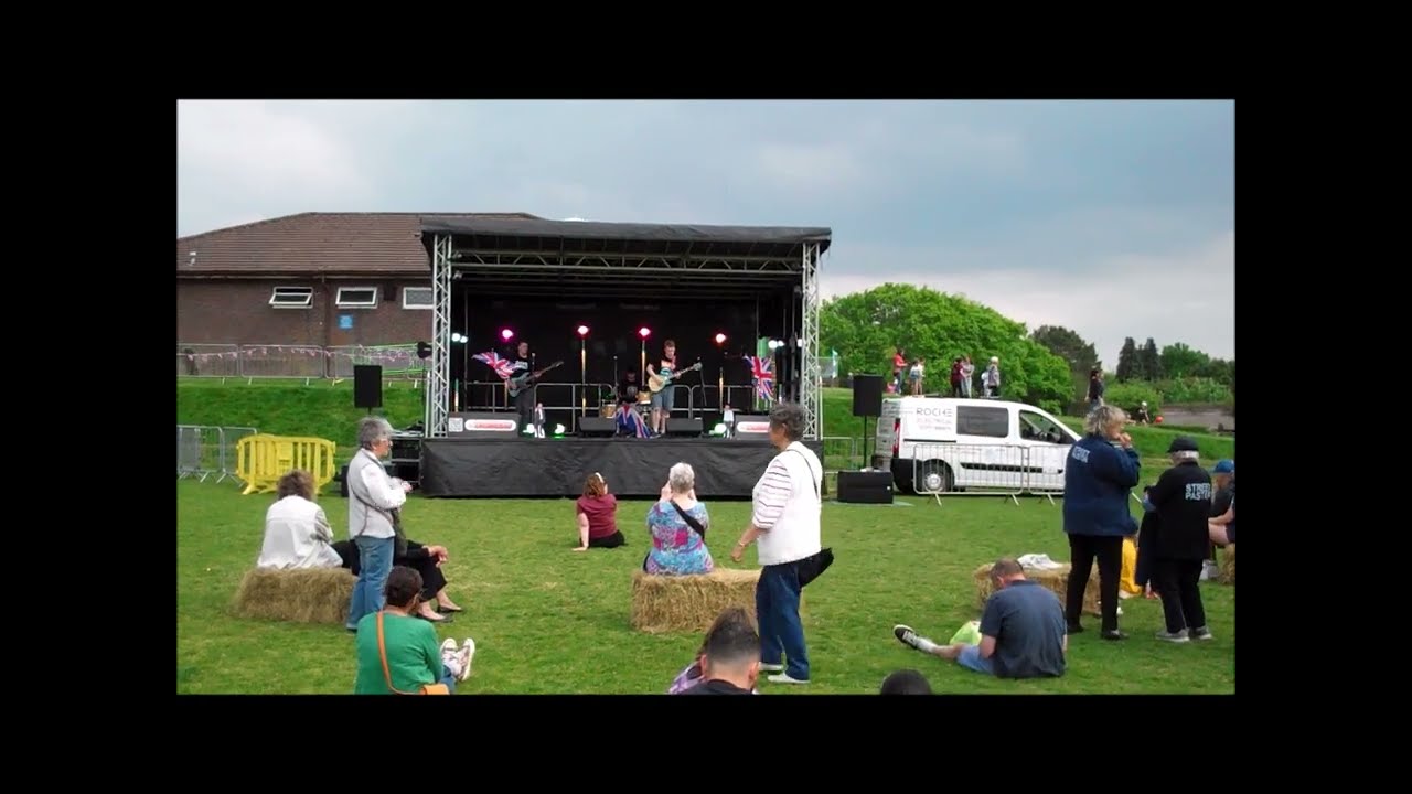 The Tannens at Heathfield VE Day celebration event on 3rd May 2025, organised by the Parish Council.
