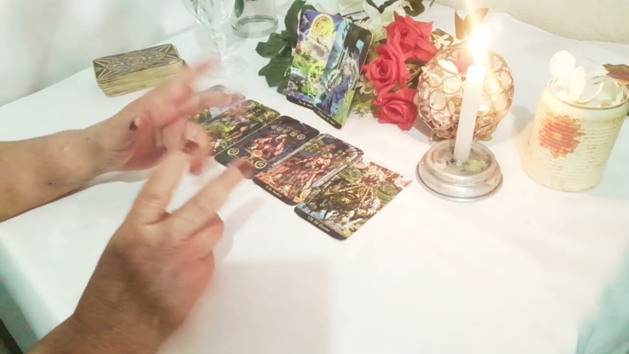 Tem algo do seu passado que estava oculto de vc e faz parte de uma profecia que  se cumpre 