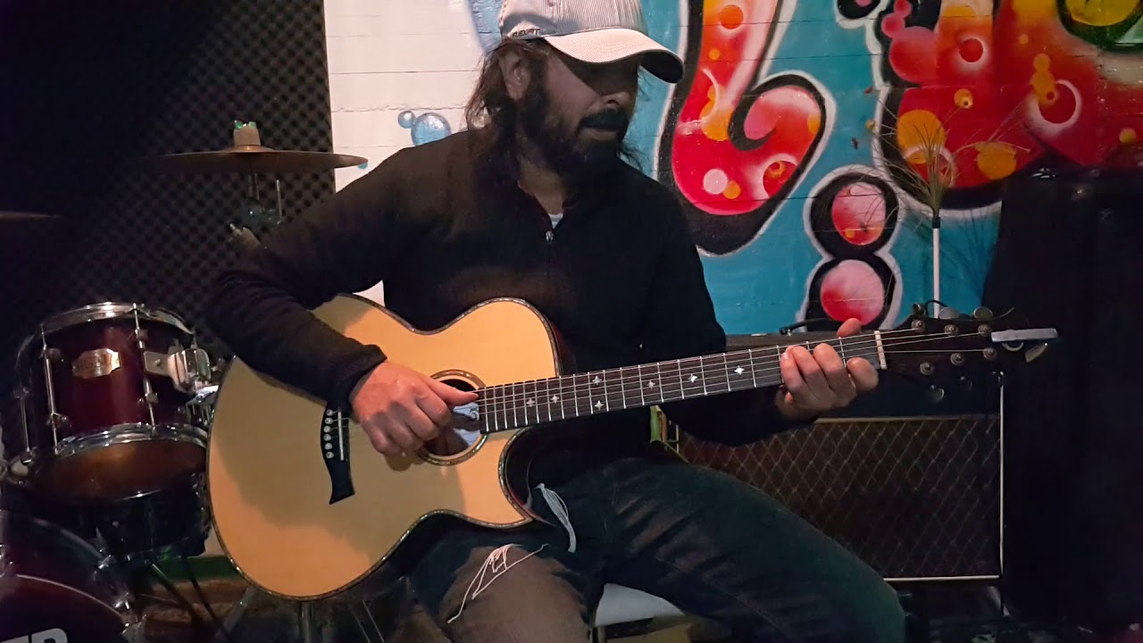 שיעור גיטרה אלירם אלון -עד מחר/אבייתר בנאי