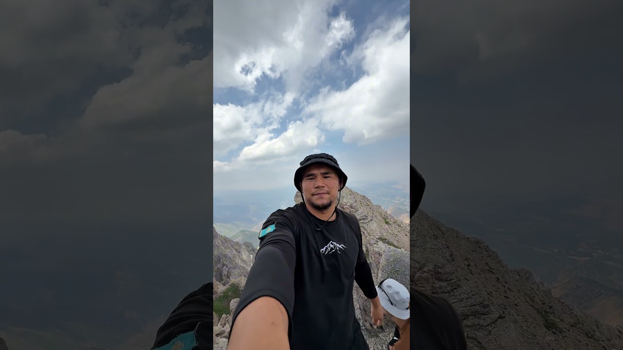#hiking #hikingadventure  #mountains #naturelovers  #outdoors #wanderlust #travel #latestnews