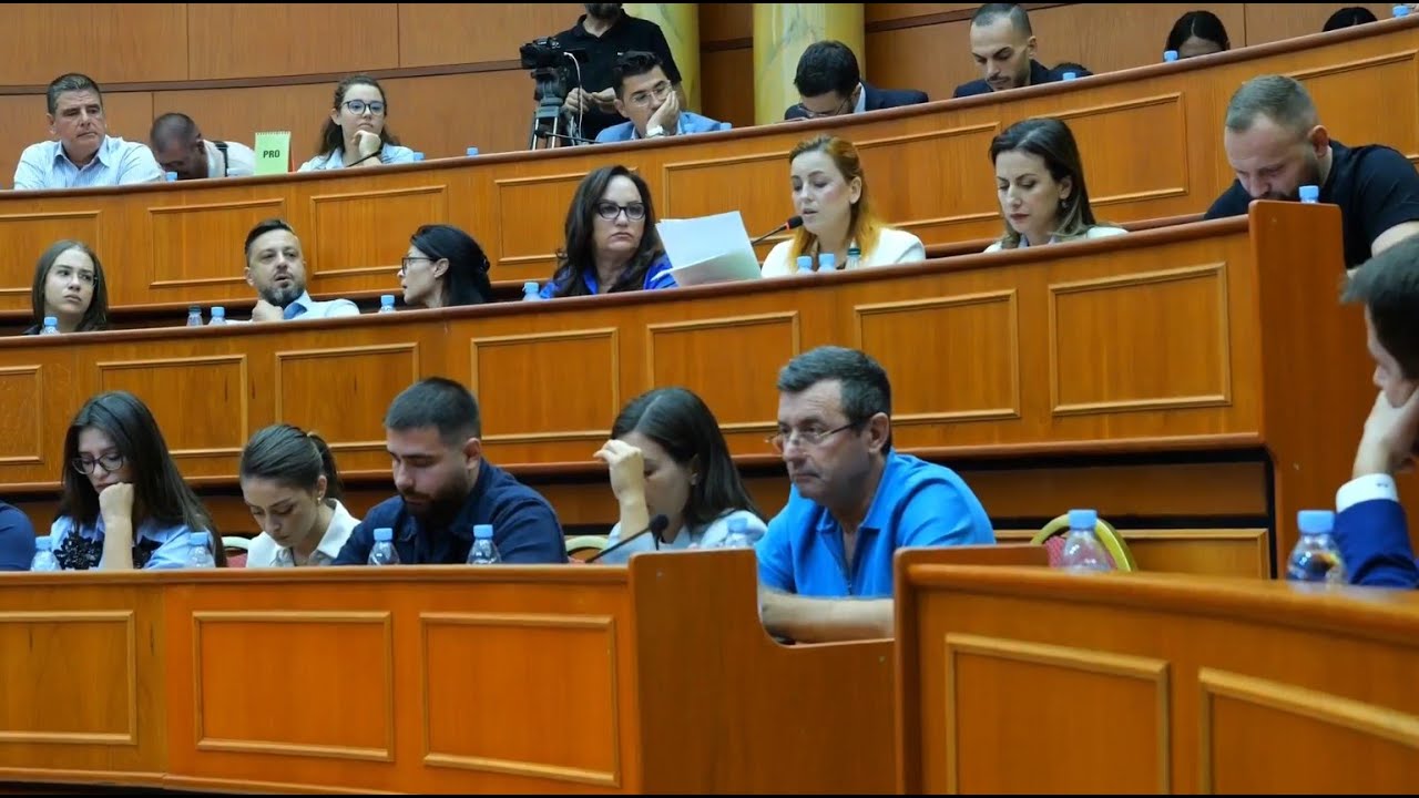 Shkarkimi i Erion Veliajt, mbahet mbledhja e K&euml;shillit Bashkiak t&euml; Tiran&euml;s
