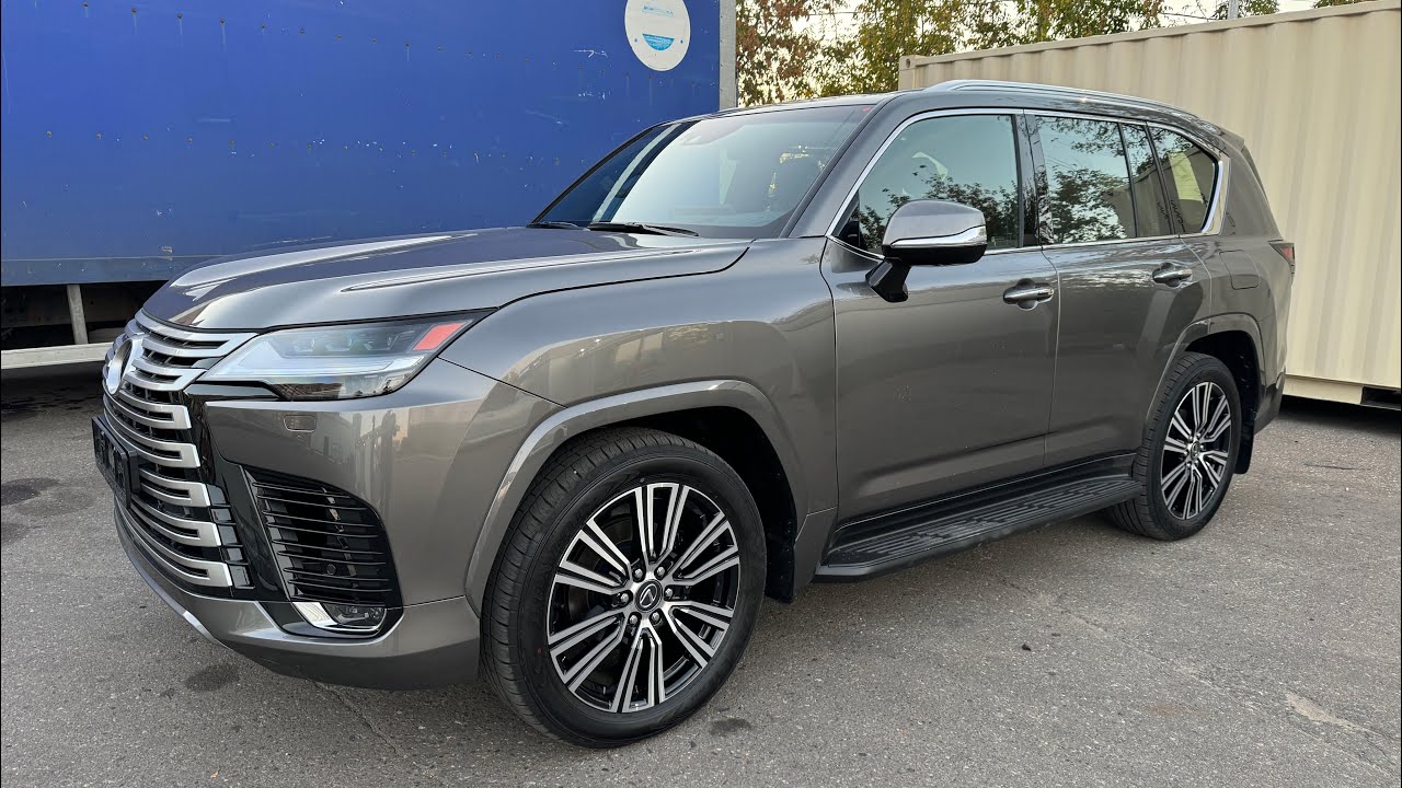 Lexus LX 500d 2024 г, 7-МЕСТ,  цена 18.500.000 рублей.
