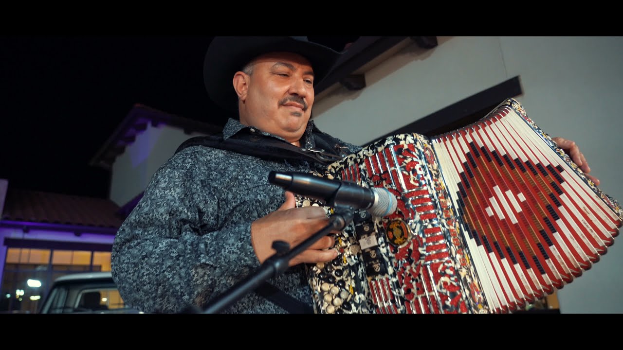 NOTABLE - QUIERO QUE ME QUIERAS (EN VIVO)