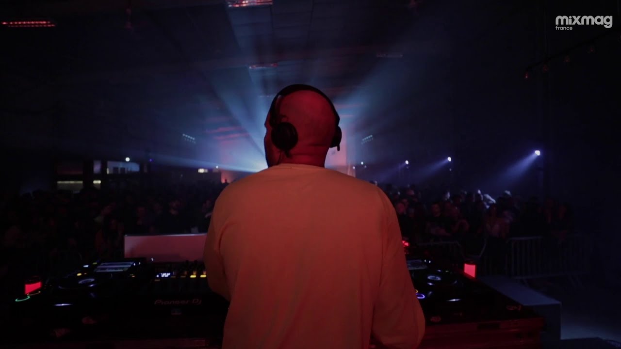 François X à MIDIMINUIT (2020)