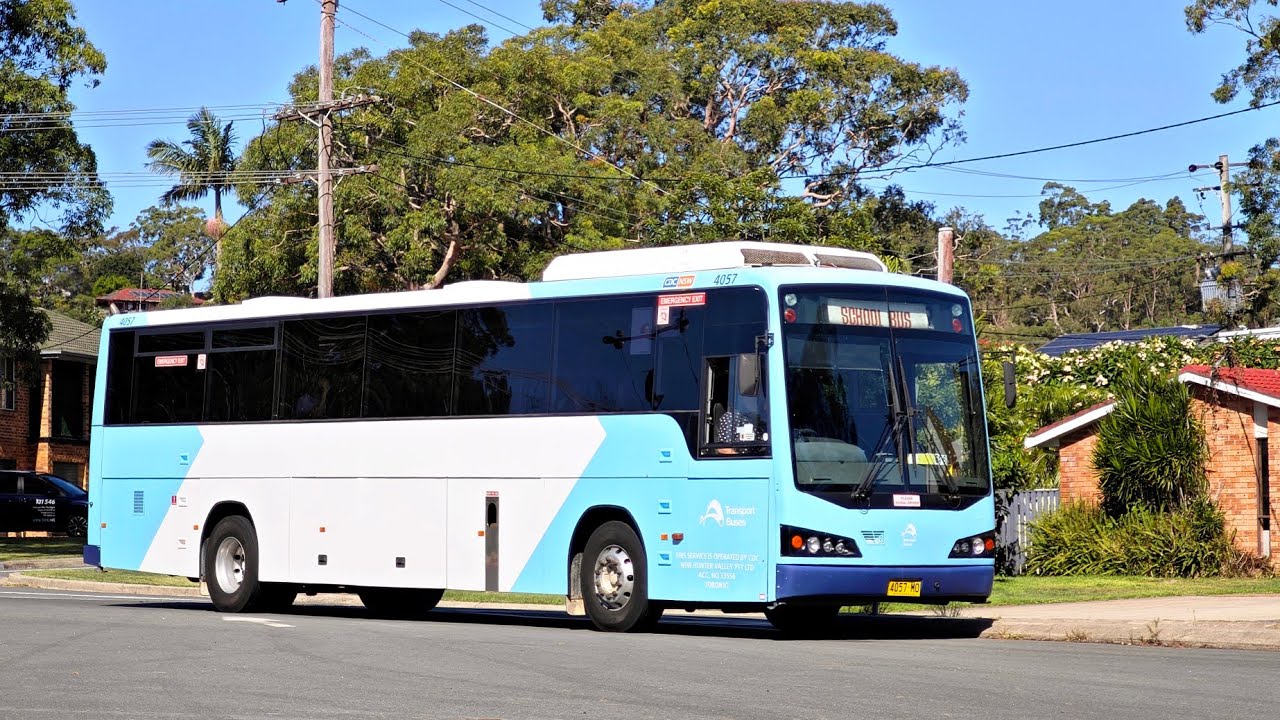 CDC Hunter 4057 MO - Volvo B7R Custom Coaches SB400 
