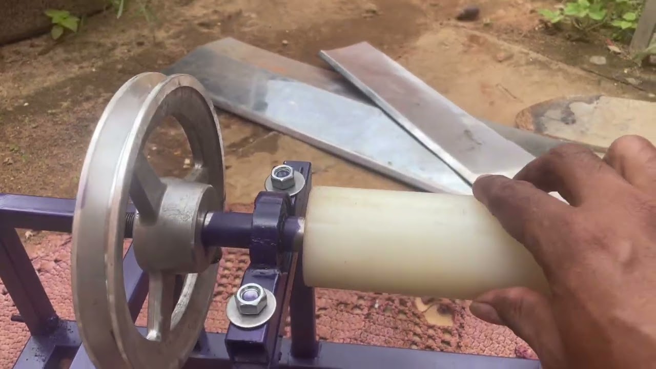 Ralador de milho eletrico 🌽 - parte 01