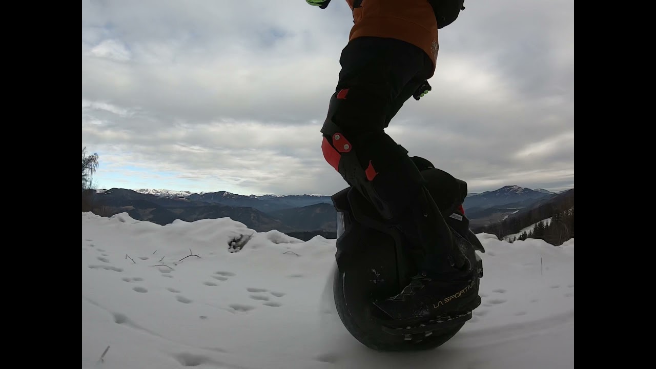 EUC Snow Fun with INMOTION V11 standard tire