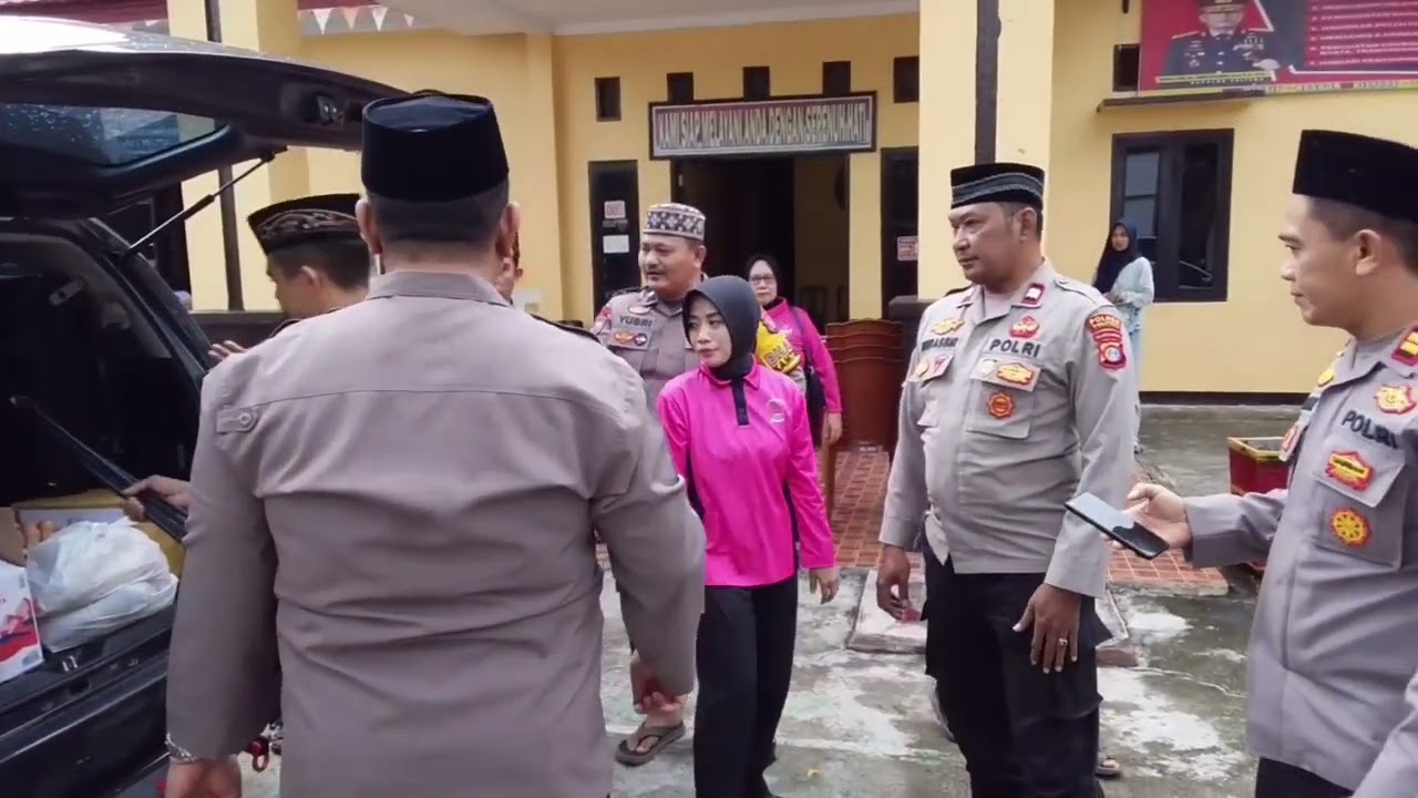 “Polsek Baolan & Bhayangkari Salurkan Bansos ke Panti #BaktiSosial #Tolitoli”
