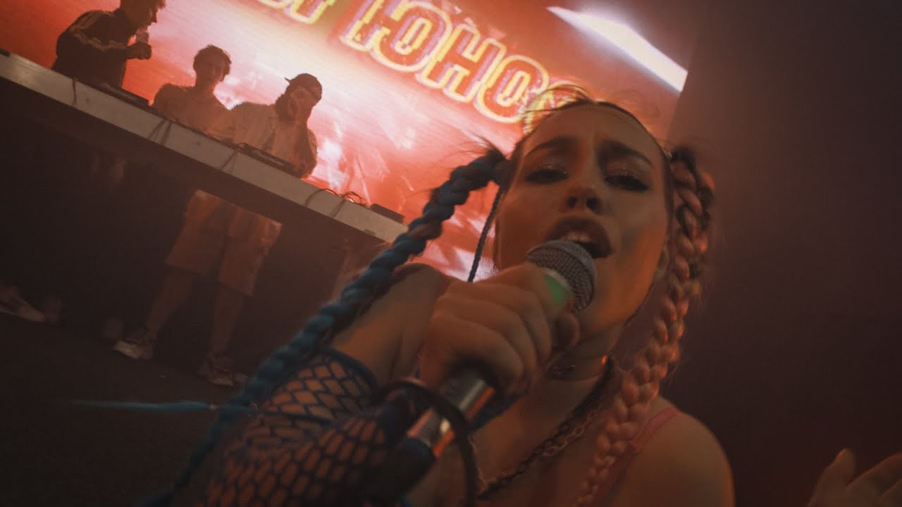 Lera Lera, Одолжи Юность - Перцовочка (official mood video)