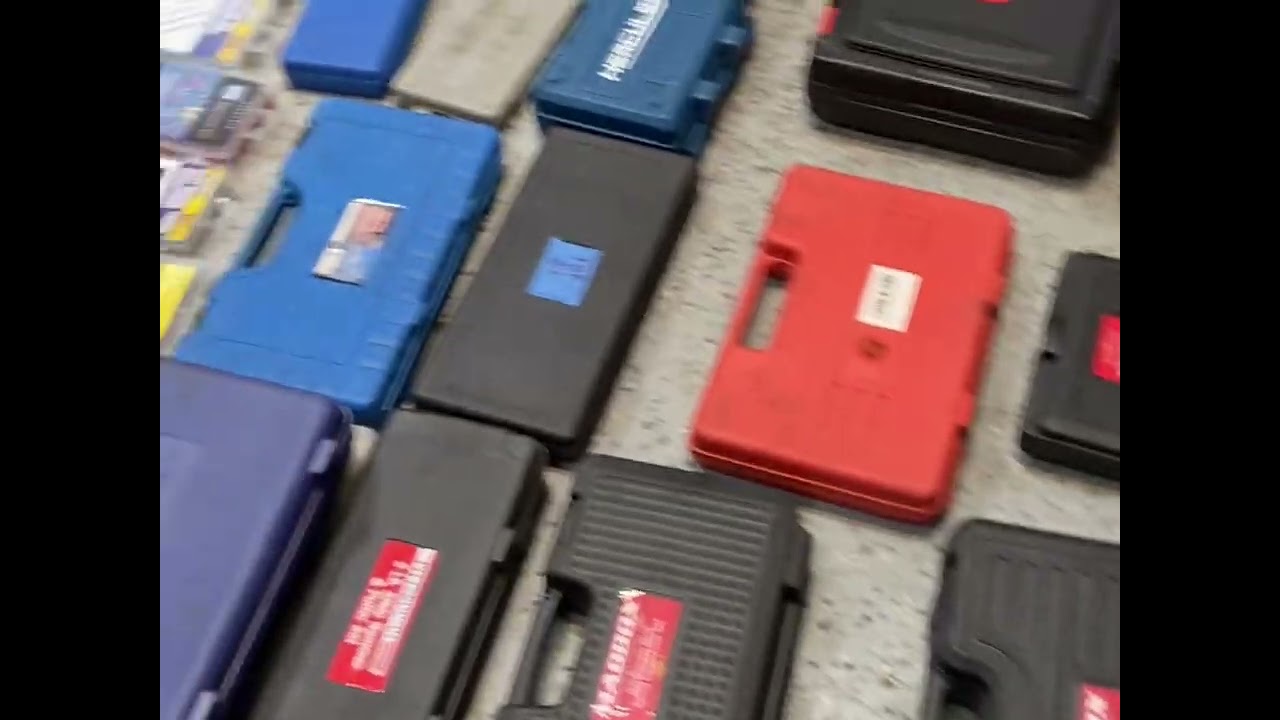 Every specialty tool any mechanic should own, Plus my 3 FAVORITE flashlights !!