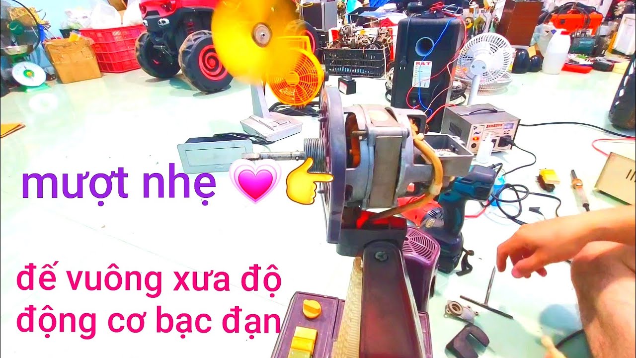 QUẠT XƯA ĐẾ VUÔNG ĐỎ TÍA ĐỘ BẠC ĐẠN NHẬT