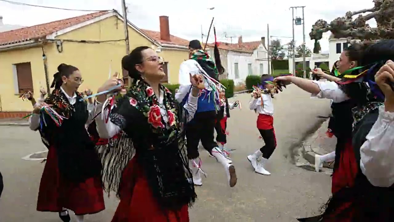 Villaviudas (Palencia). San Isidro 2025. Procesión (2)