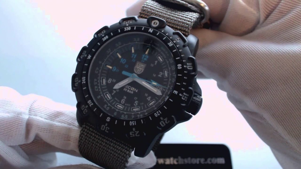 Men's Luminox Recon Point Man Diver's Watch 8823 KM