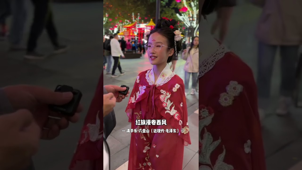 小姑娘五年级会背100多首古诗、而且熟知古诗创作背景#古诗词 #文化自信与民族复兴 #和抖音一起学古诗 #小陕西