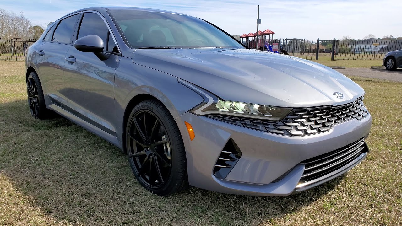 Kia K5 LXS 2021 on 20