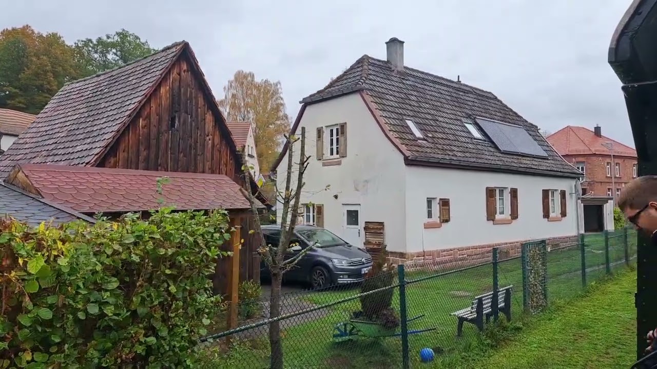 Eine Bahnzeitreise mit dem Donnerbüchsen - Zug im Dahner- Burgen und Felsenland Teil 13