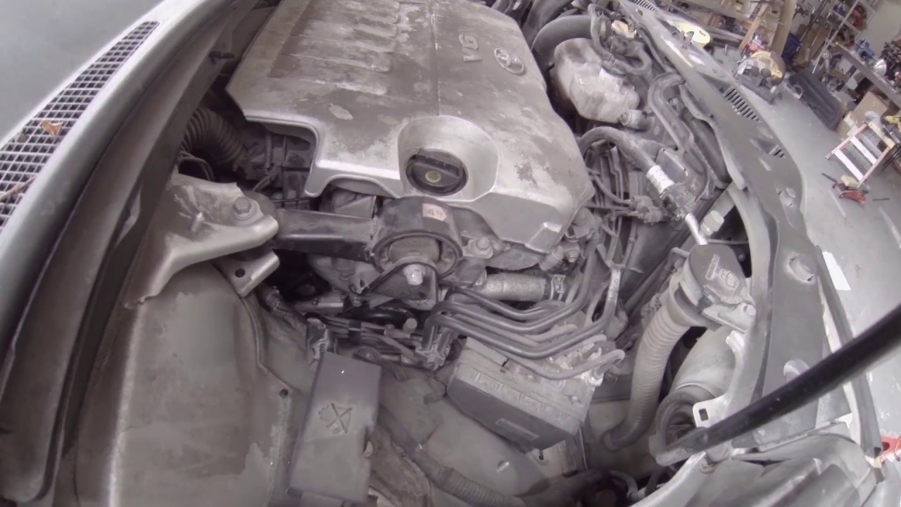 2008 Toyota Highlander 3.5L / Sienna  Waterpump Replacement (better audio)