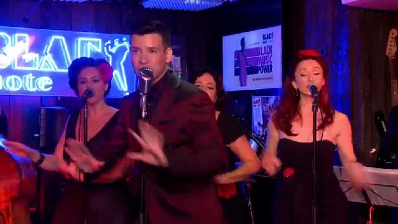Quiero Ser Como Tú/ I Wanna Be Like You (El Libro De La Selva/The Jungle Book) - Babalu Swing Band
