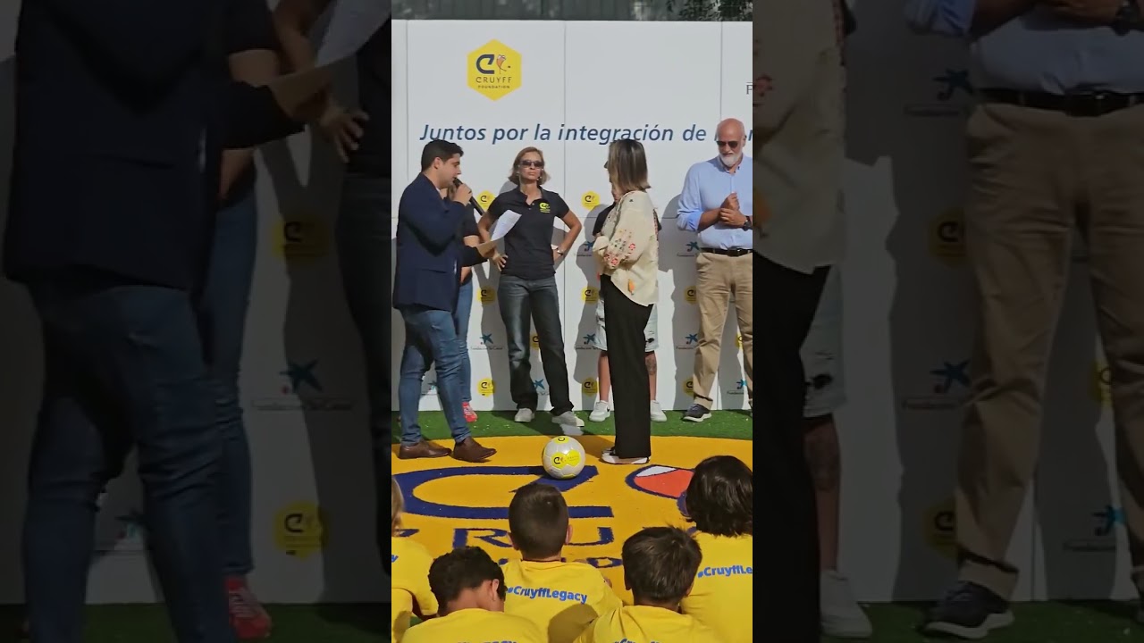 ⚽️ Inauguraci&oacute;n Cruyff Court de la Fundaci&oacute;n Johan Cruyff en La L&iacute;nea