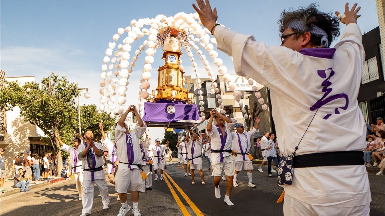 Rissho kosei kai - nisei week parade 