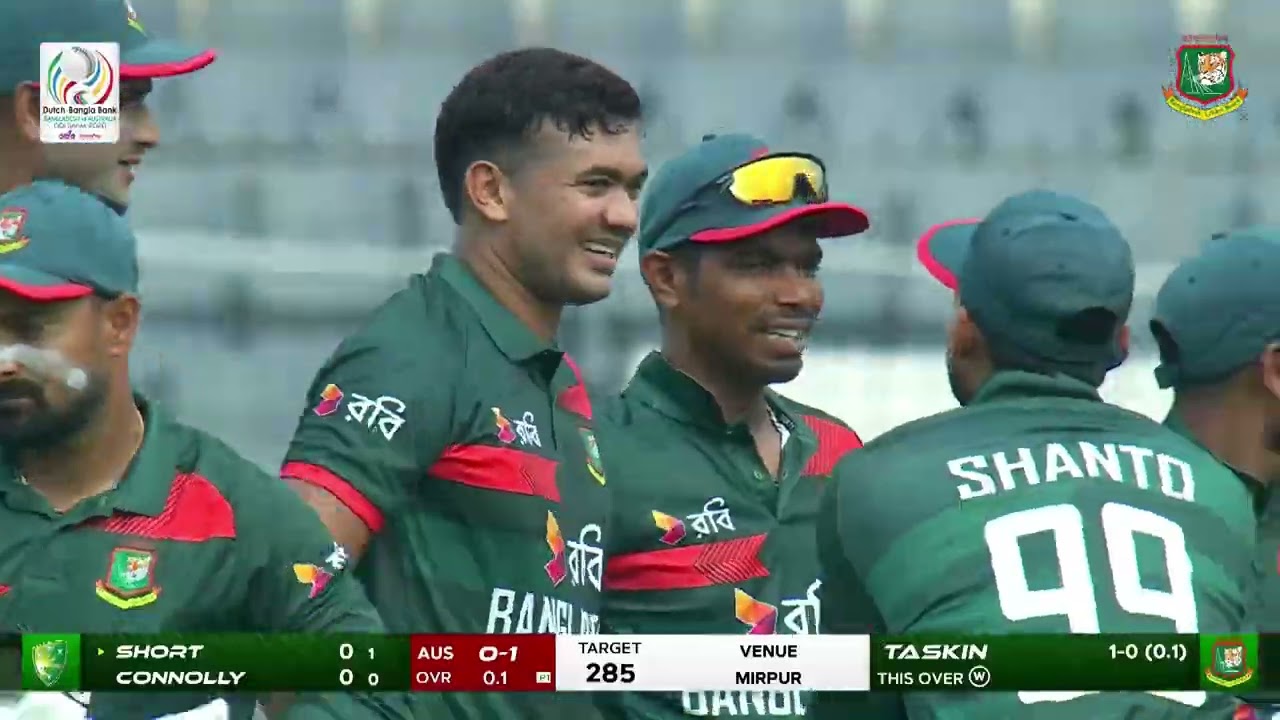 What a Delivery from Taskin Ahmed! Matthew Short departs on the very first delivery! 🔥