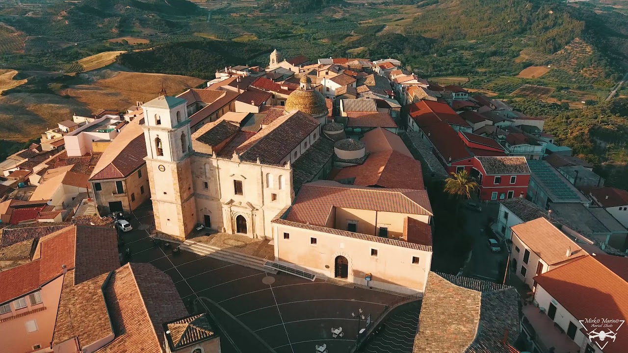 LA CALABRIA E' UN POSTO MERAVIGLIOSO [4K]