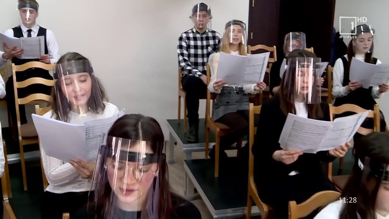 „MeseriAşii” Centrului de Excelenţă în Educaţie Artistică „Ştefan Neaga”
