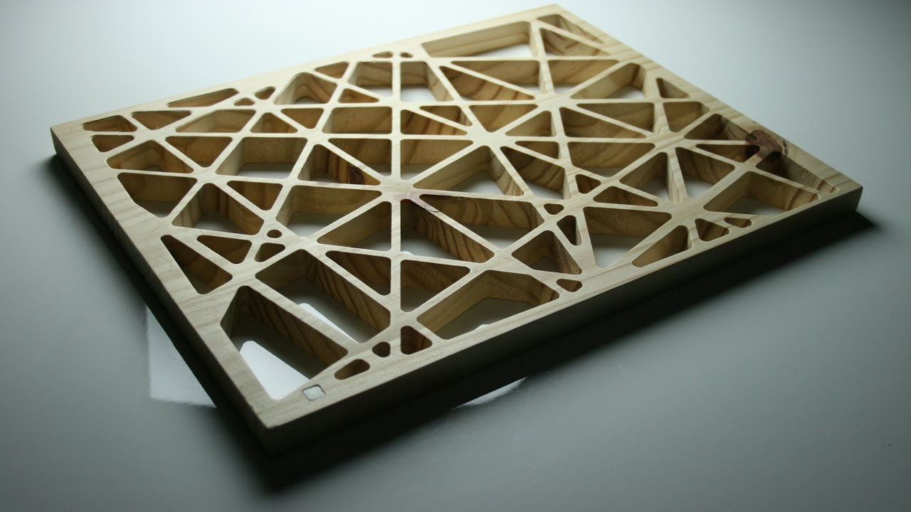 LAHO - DENTELLE DE BOIS