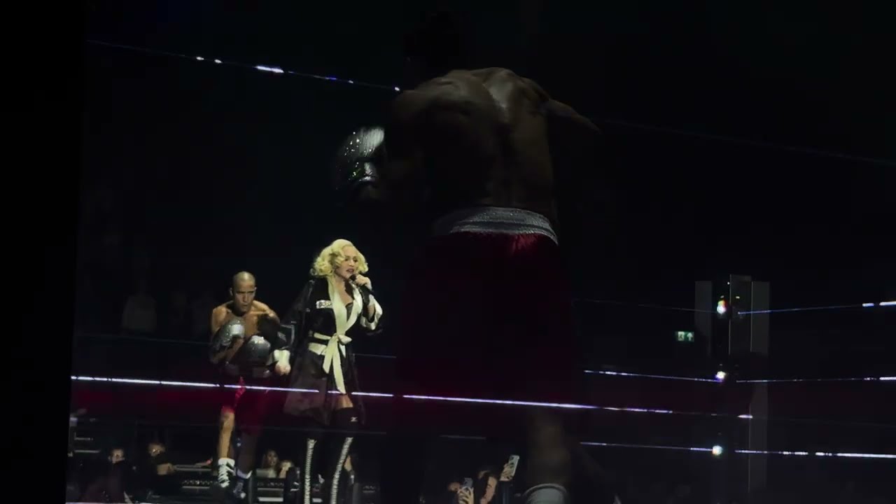 Madonna - Erotica - Celebration Tour - London - 15/10/2023