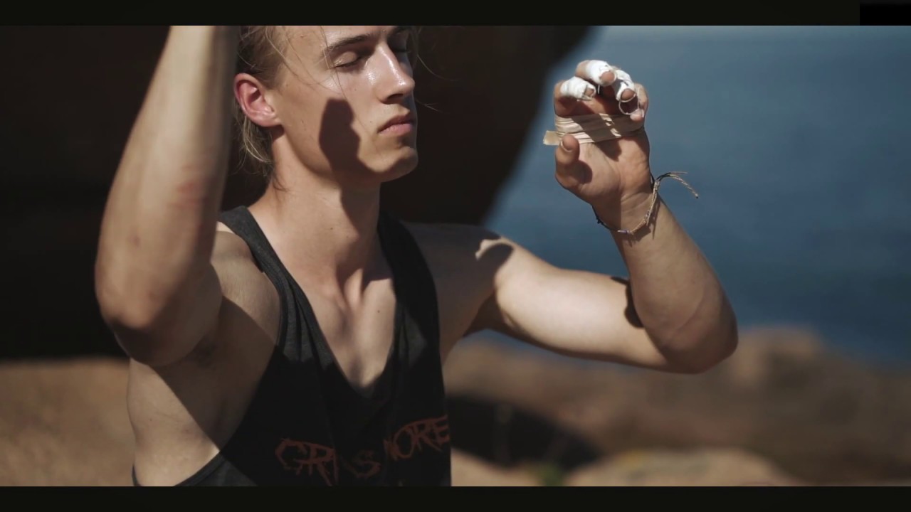Chalk statt Handy Bouldern in der Bretagne / Kurzfilm