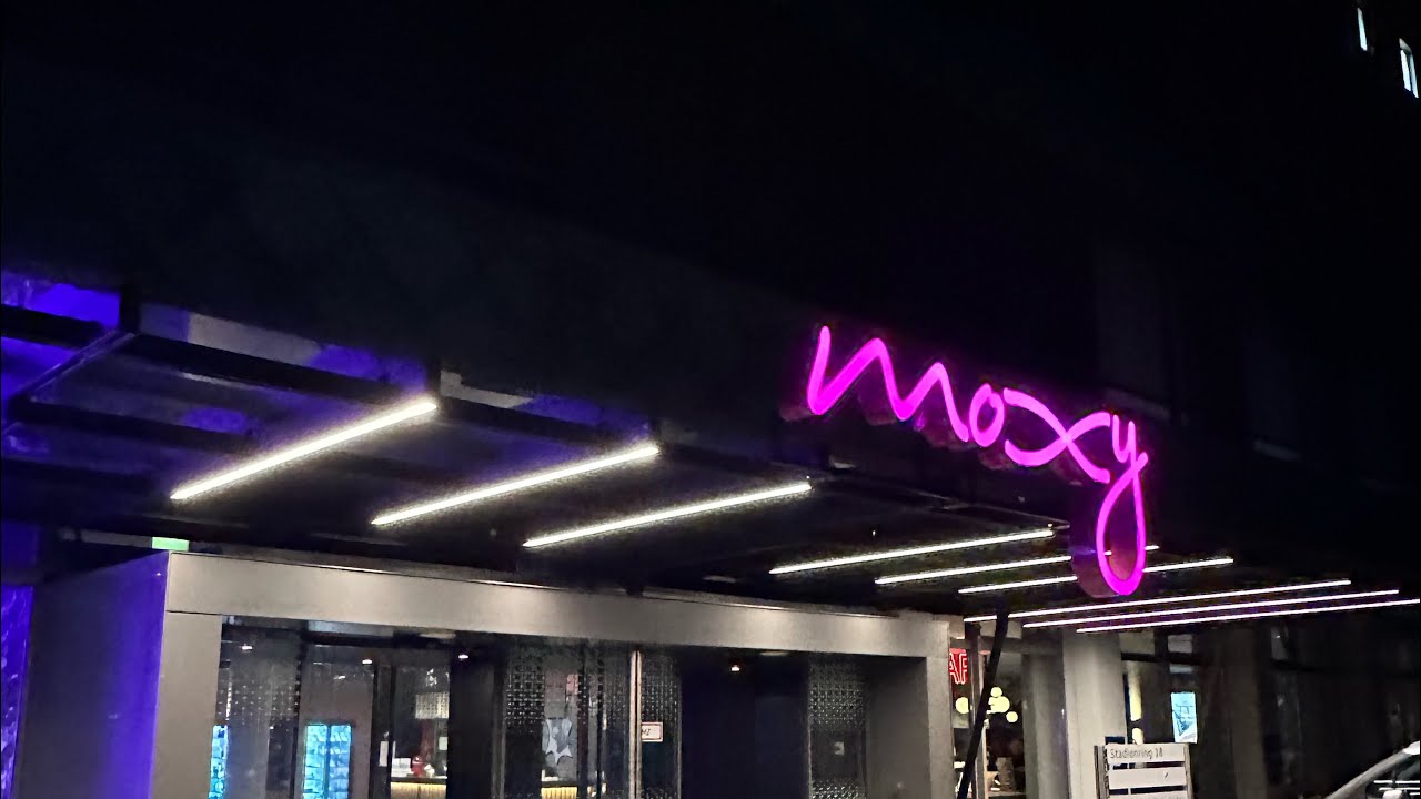 Moxy Hotel Bochum Rundgang und Zimmer Beispiel 216