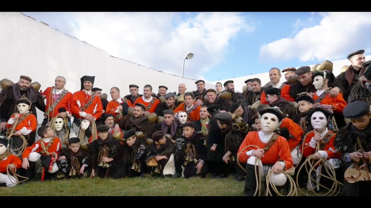 Tradizioni di Mamoiada - Carnevale Mamuthones / Issohadores