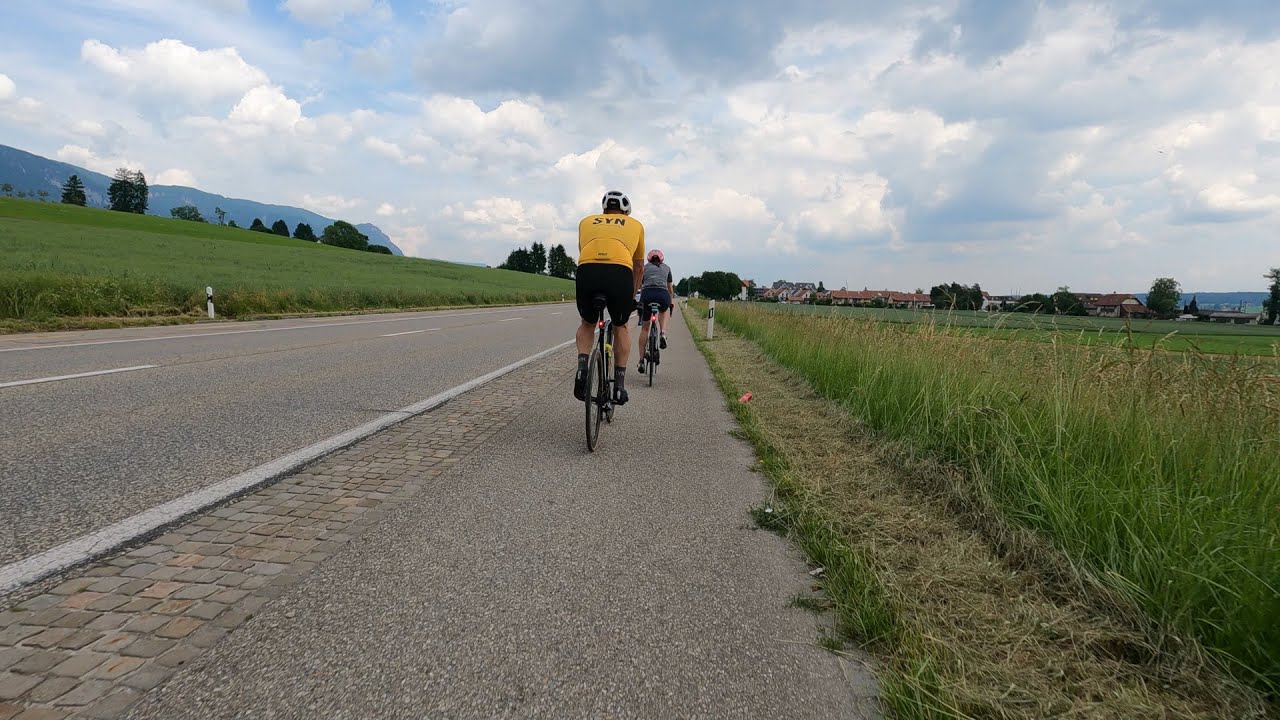 #146 - Tr&egrave;s bonnes pistes cyclables entre Grenchen et Bellach (comme partout en Suisse...)