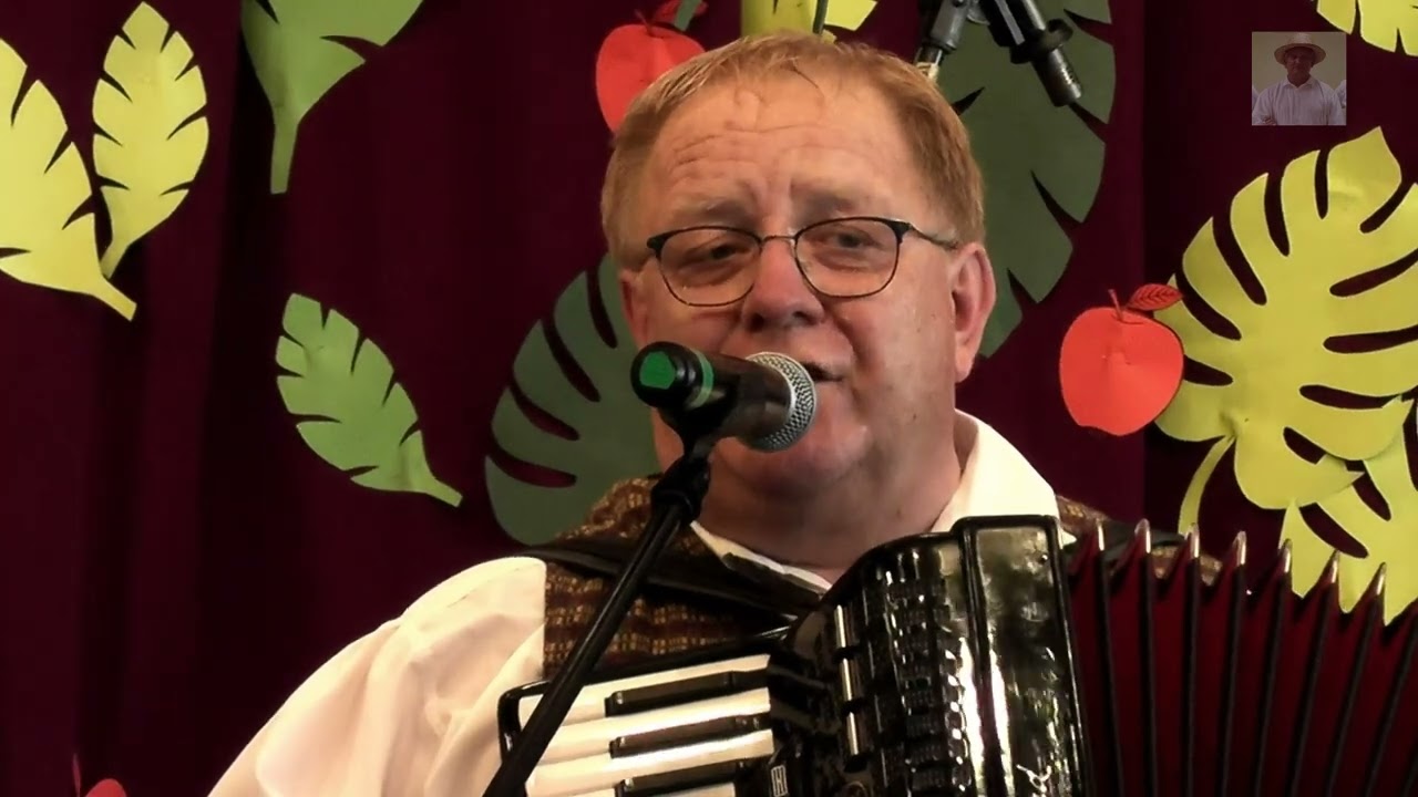 Keliaujam su daina - Paįstrio kultūros centro liaudiškos muzikos kapela „Gegužinė“