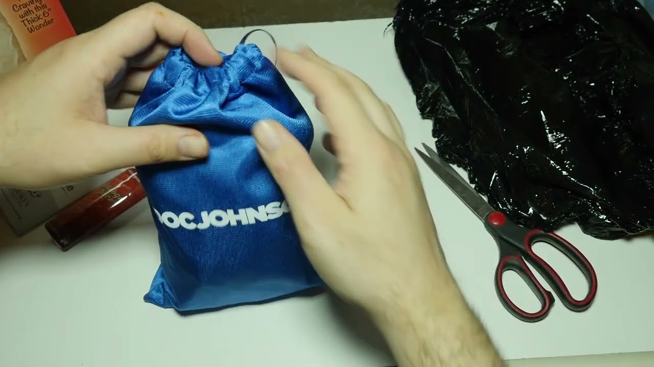 Doc Johnson The Amazing Squirting Realistic Cock with Suction Base 7 Inch UK unboxing