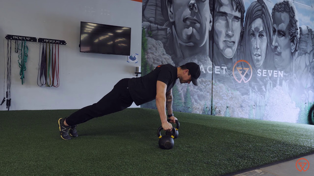 Kettlebell Horn Push Up