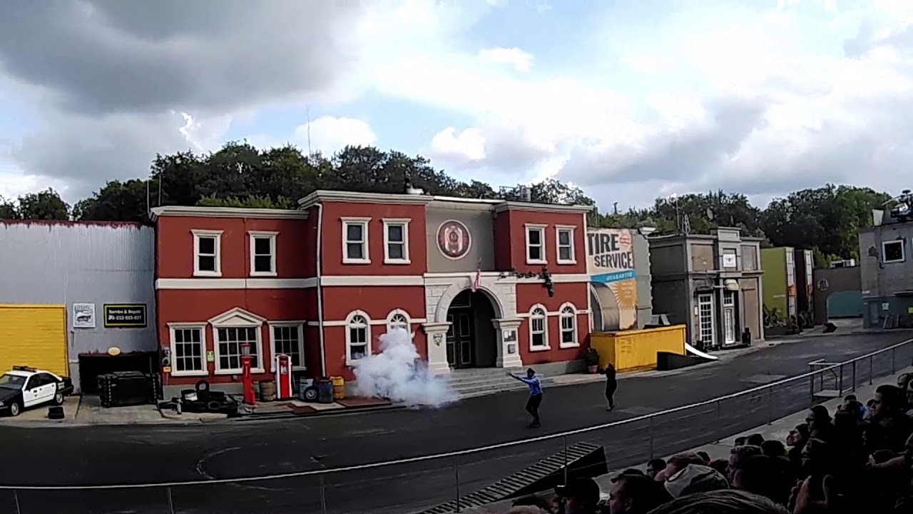 Crazy Cops Stuntshow  07.09.2019 - FKF European Fanday 2019 - Movie Park Germany Bottrop-