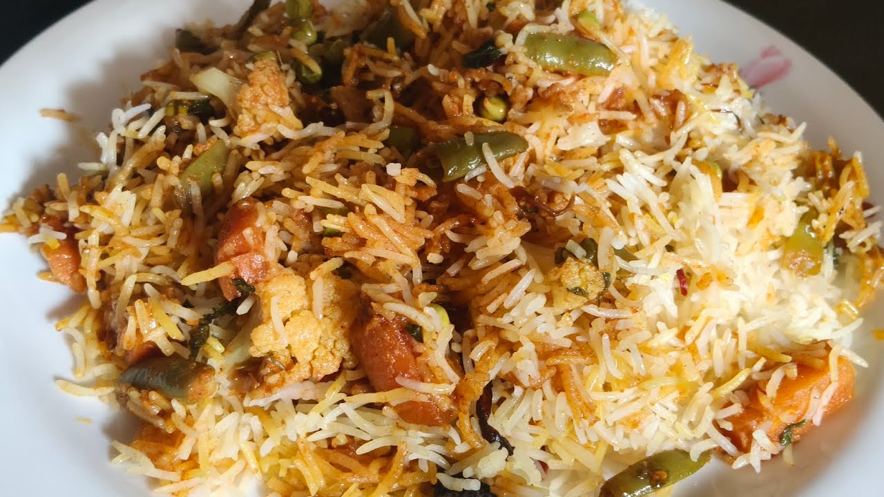 Hyderabadi veg biryani 