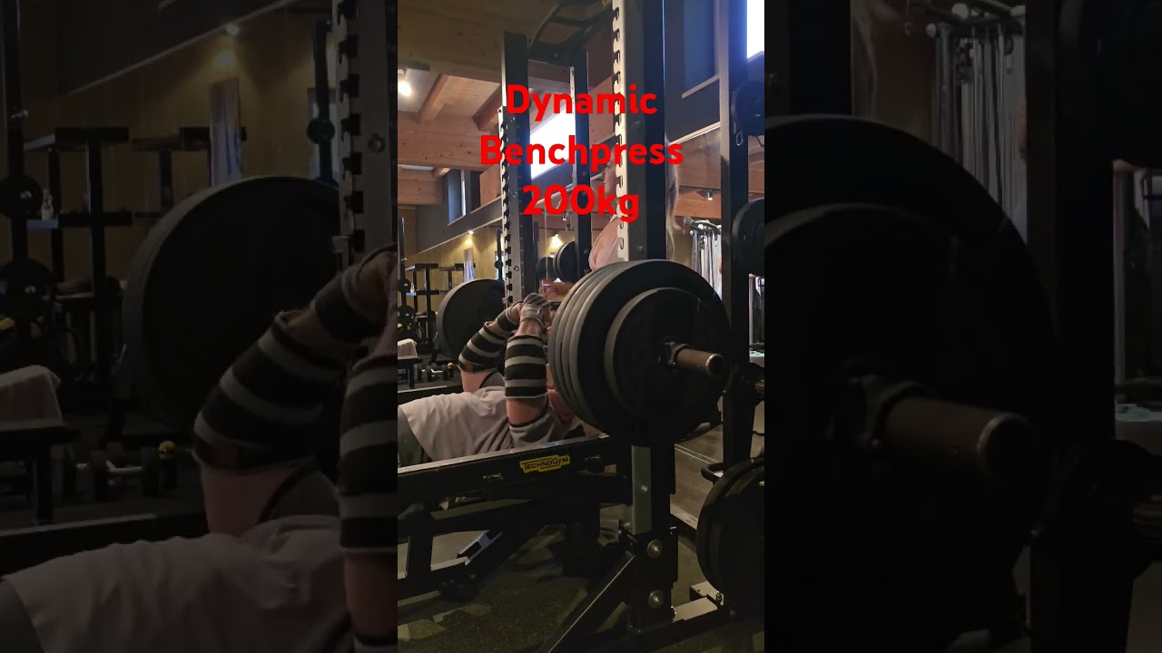 #bodybuilding #benchday #motivation #benchbody #gym #benchpress #powerlifting #rock #workout