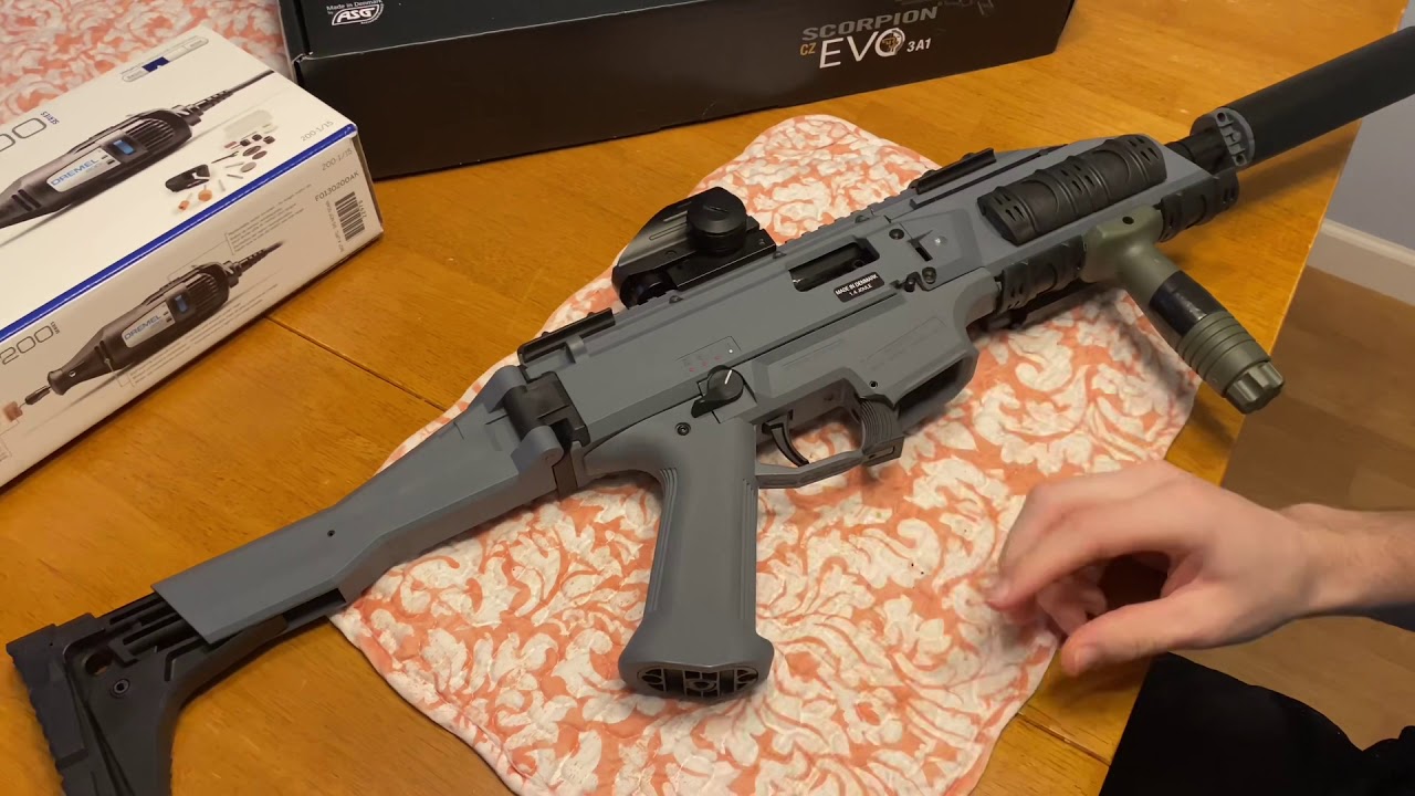 How to Fit the Titan 11.1v battery into the ASG Scorpion Evo