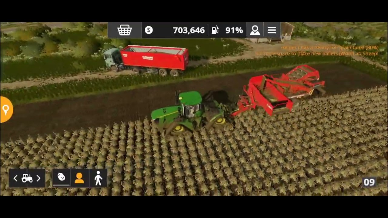Farming simulator 20 harvesting a potato 