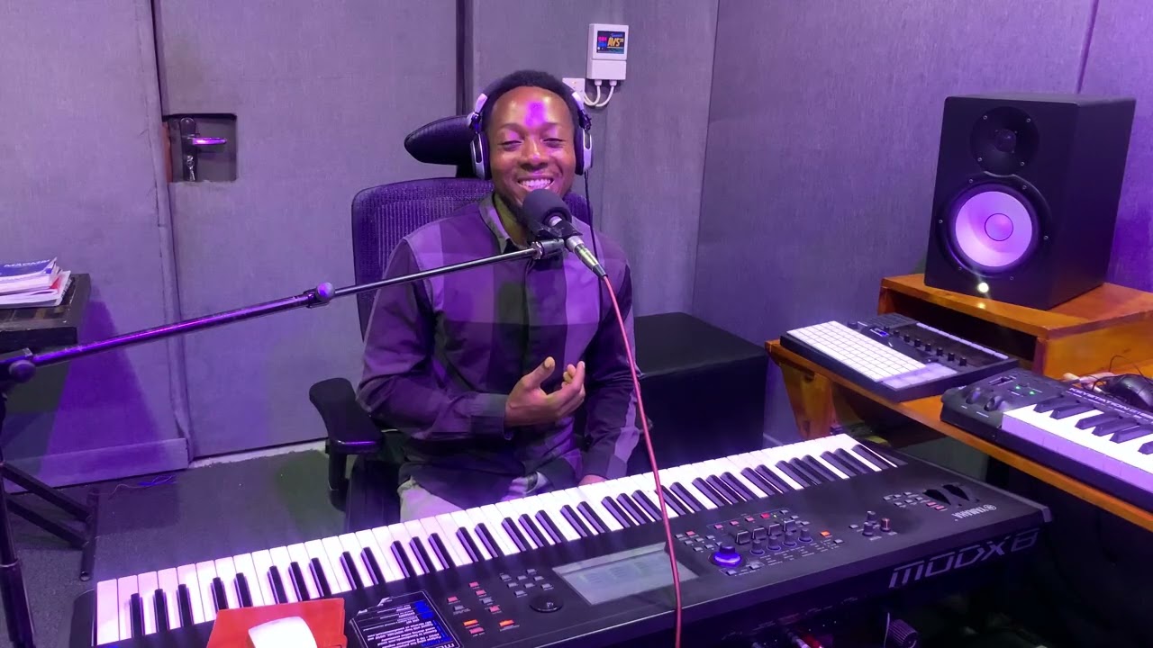 Jinsi ya kuwa na Vibrations ( Mitetemo ya sauti ) katika uimbaji ,  Vibrations Exercises