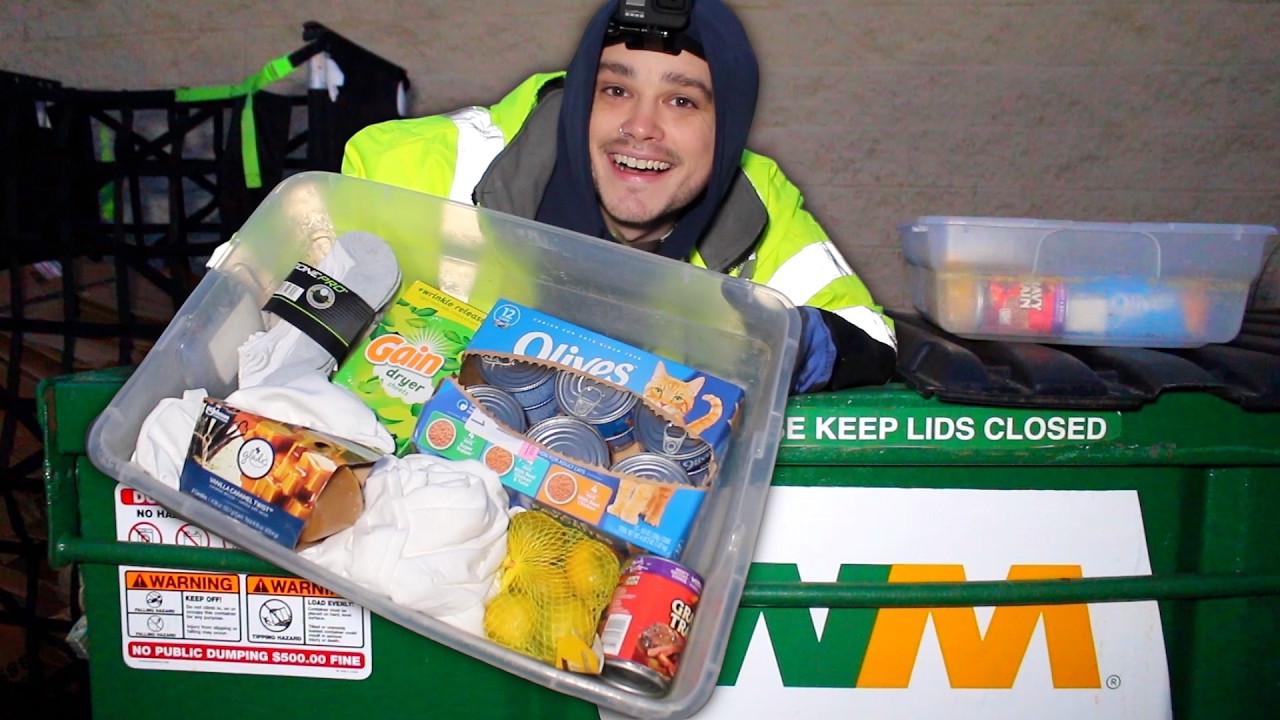 I Went Dumpster Diving at Dollar General and This Is What I Found!