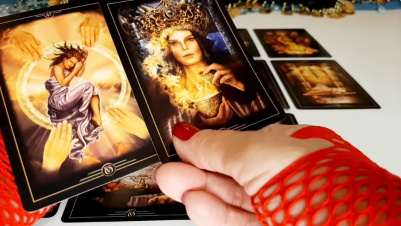 SUA VIDA AMOROSA NAS CARTAS! O QUE VÊM POR AÍ? (amor antigo, amor novo e triângulo amoroso)