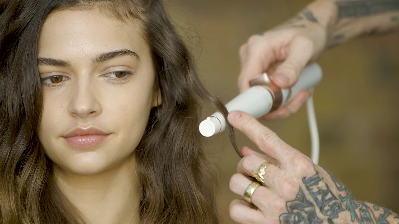 How to achieve Loose Waves with IGK Hair