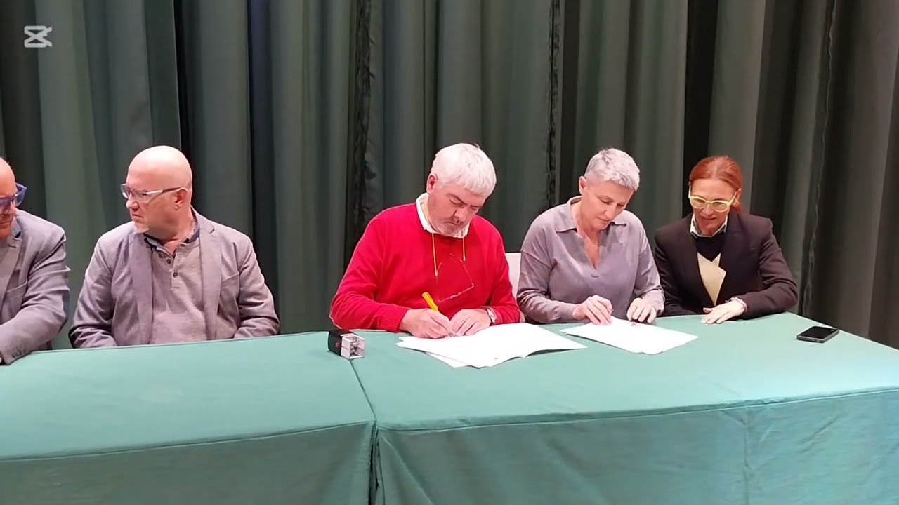 Recepción y firma de las obras del Teatro Lope de Vega de Vélez-Málaga 