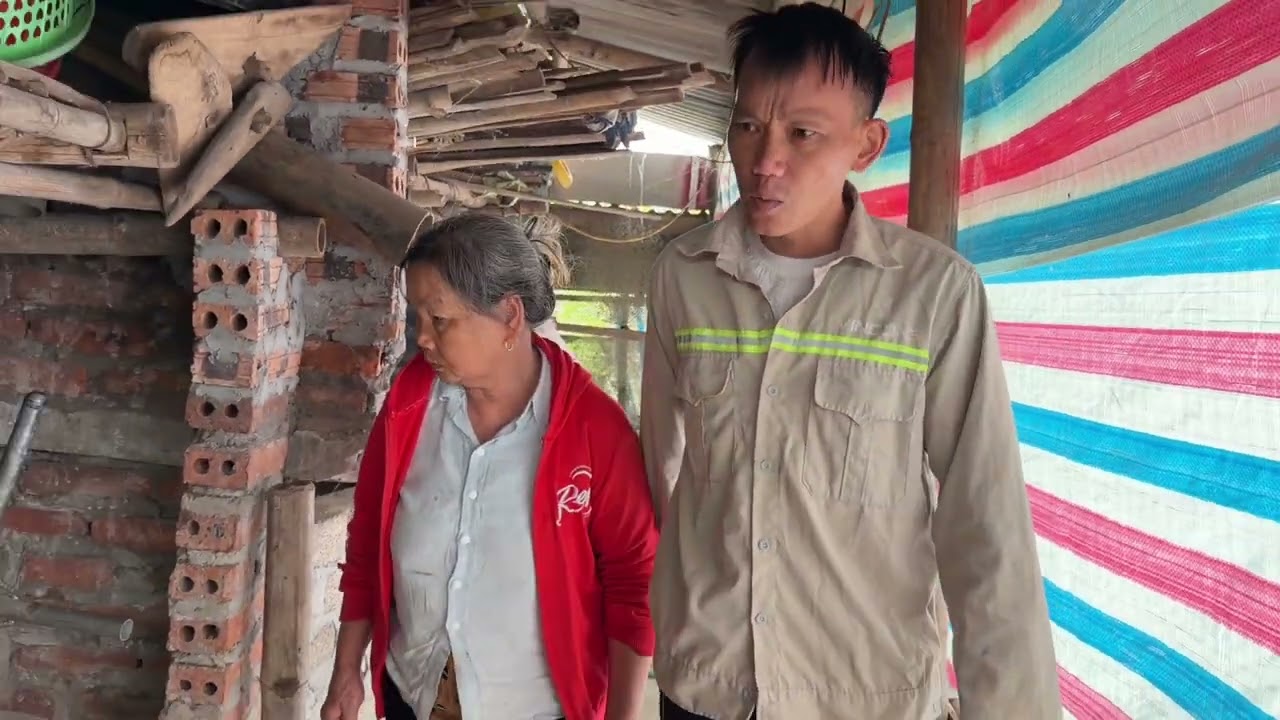 Hảo Bàn Với Bà Nên Bán G.à Đi Để Lấy Tiền Và Biếu Bá Côi Mấy Con 