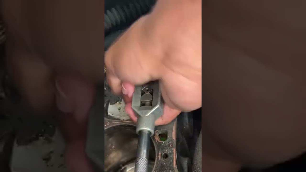 Como reparar rosca Barrida de bloque de MOTOR(sin quitar motor 🤔)