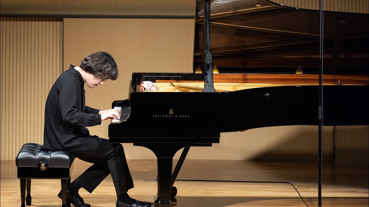 W. A. Mozart : Fantasia in D minor, K. 397 | Hyounglok Choi