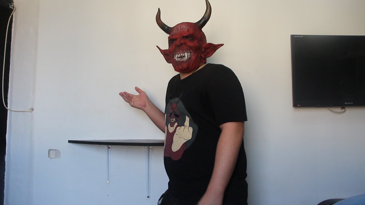 Barul | S&acirc;mbăta cu Satana